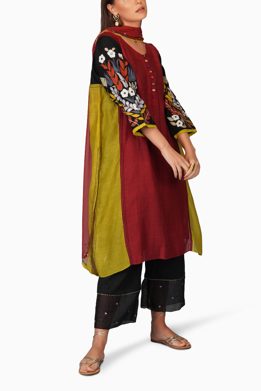 Applique Sleeves Panelled Kurta Set