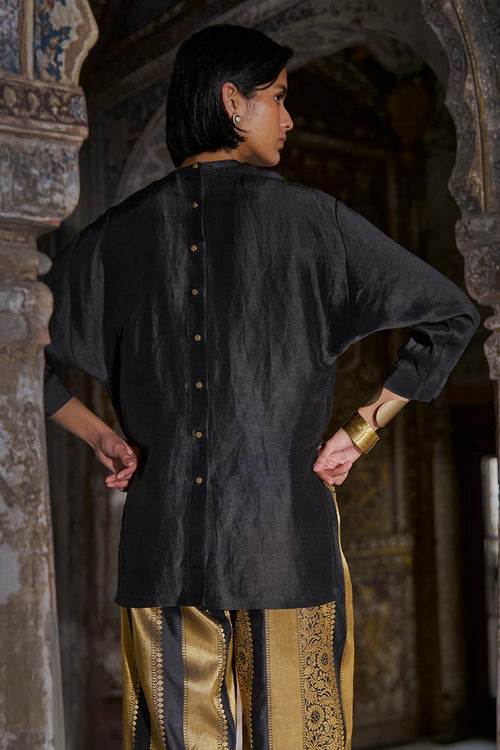 Embroidered Motif Boxy Shirt