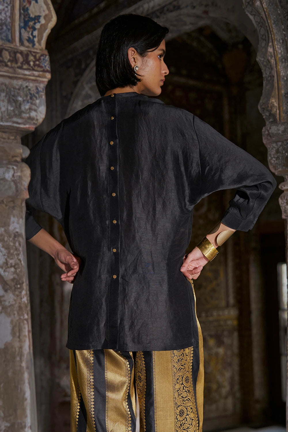 Embroidered Motif Boxy Shirt