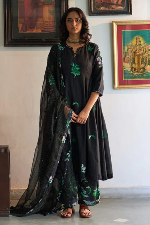 Raat Ki Rani Kurta Set