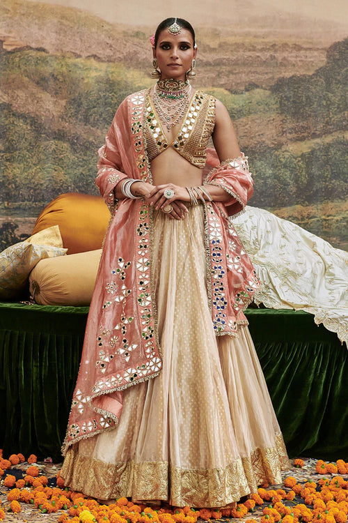 Svet Gulal Lehenga Set