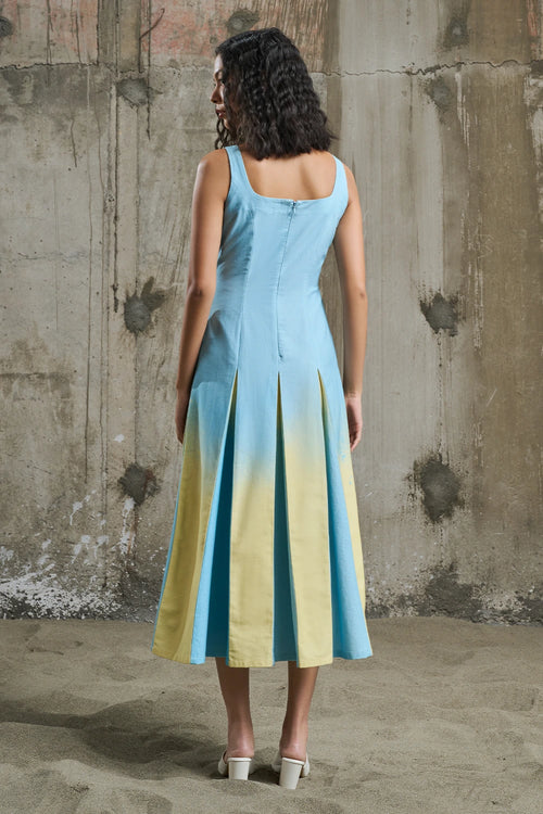Soft Horizon Pleated Midi Dress