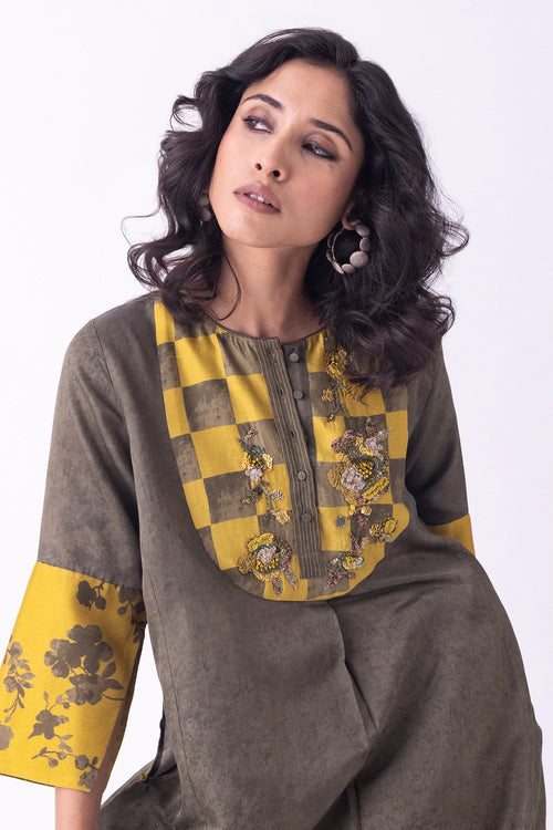 Aari Kurta