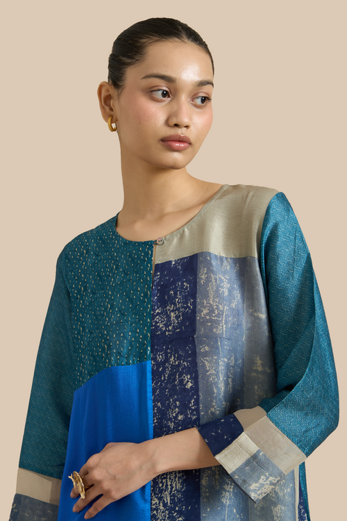 Firozi Grey Color Block Kurta Set