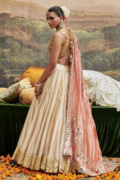 Svet Gulal Lehenga Set