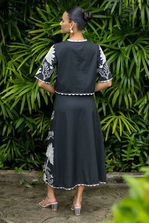 Monochrome Honeycomb  Embroidered Set