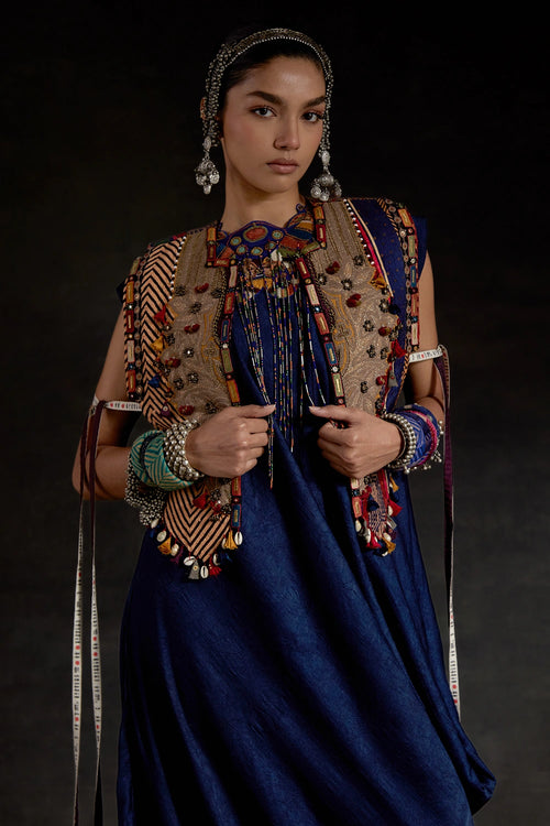 Akaar Zuri Gilet Set With Dress