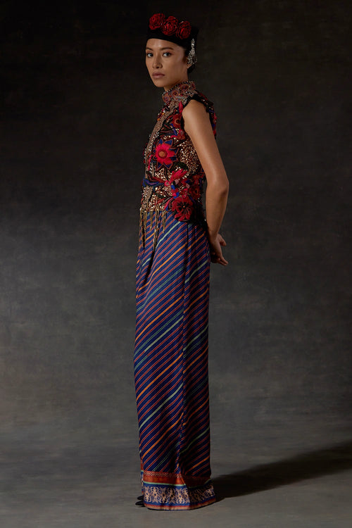 Akaar Inaq Corset Top Set With Trouser