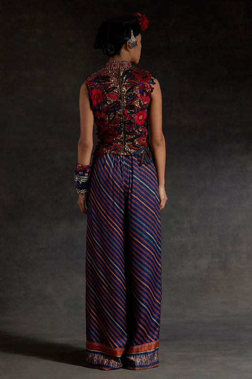 Akaar Inaq Corset Top Set With Trouser