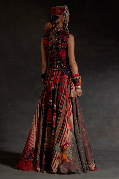Akaar Inaq Corset Top Set