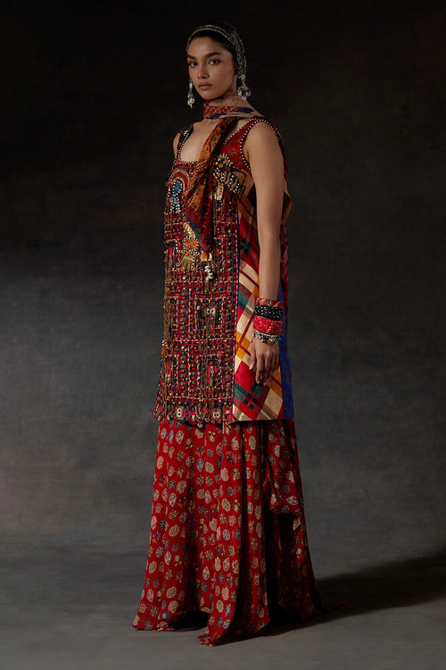 Akaar Mehru Embroidered Dress Set