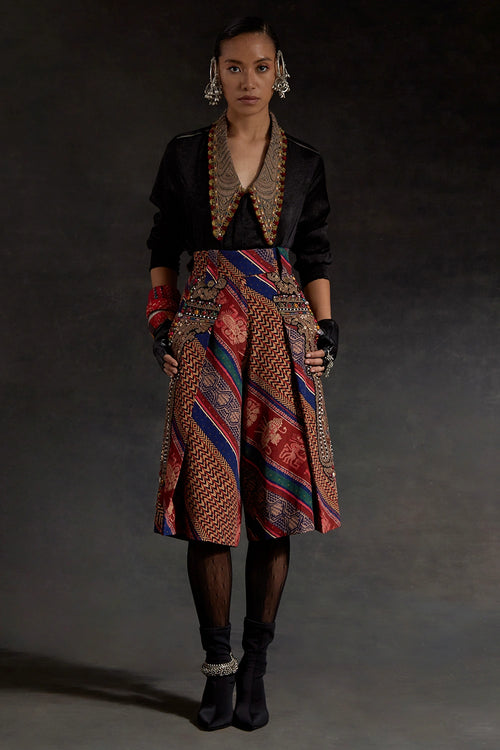 Akaar Atri Straight Shirt And  Shorts Set