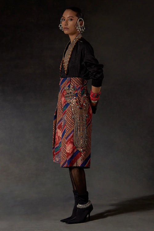 Akaar Atri Straight Shirt And  Shorts Set