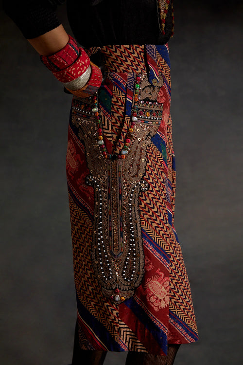 Akaar Atri Straight Shirt And  Shorts Set