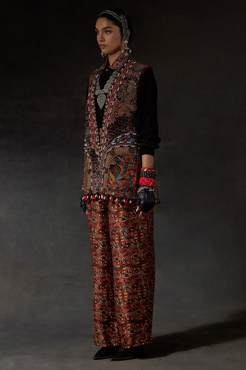 Akaar Ruhi Sleeveless Jacket Co-ord Set