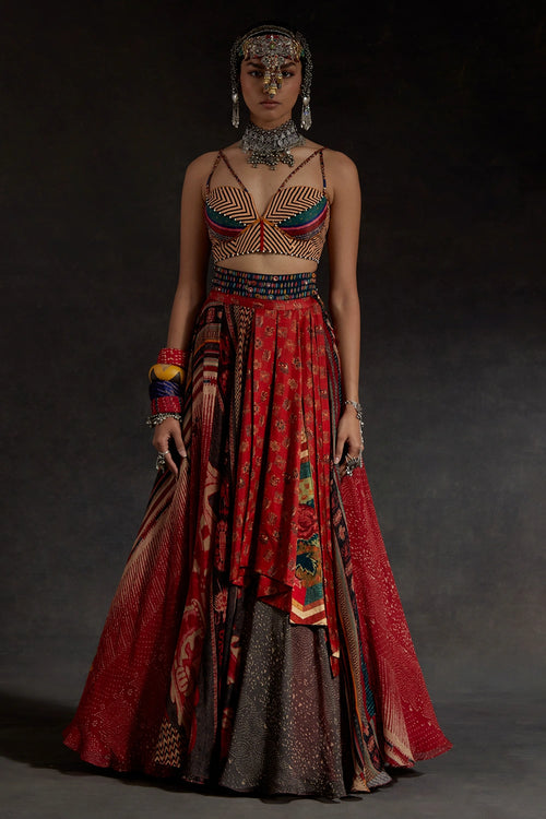Akaar Kama Blouse Set