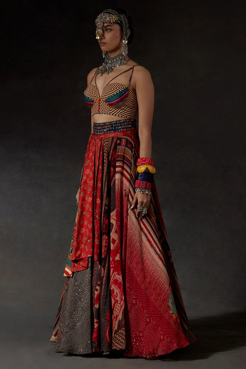 Akaar Kama Blouse Set