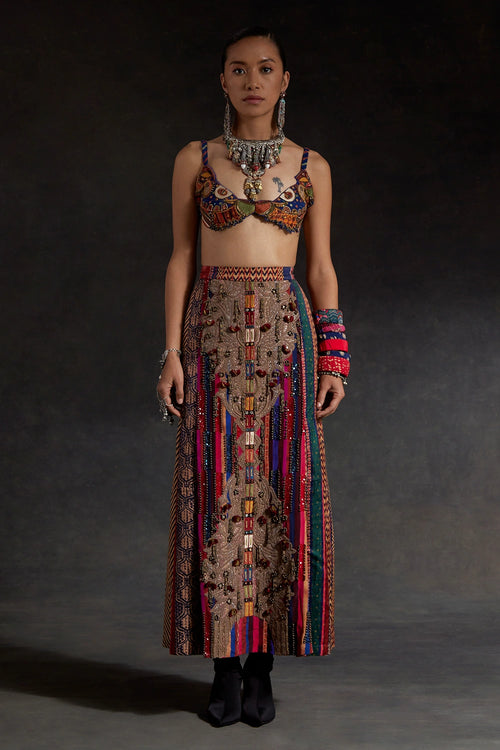 Akaar Najka Blouse Set With Dupatta