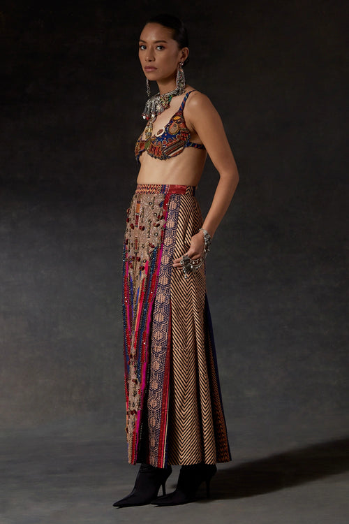 Akaar Najka Blouse Set