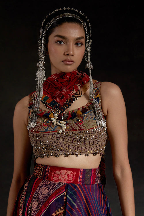 Akaar Kalpa Blouse Set