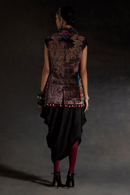 Black Akaar Ruhi Sleeveless Jacket Set
