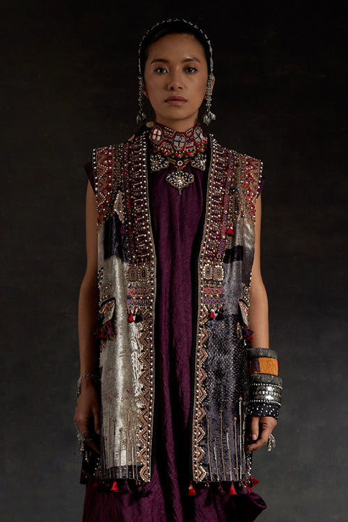 Akaar Ruhi Sleeveless Jacket