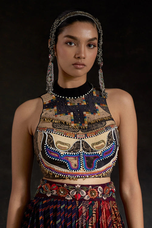 Akaar Alya Halterneck Blouse Set