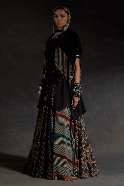 Akaar Zoa Cropped Trench And Skirt Set With Blouse