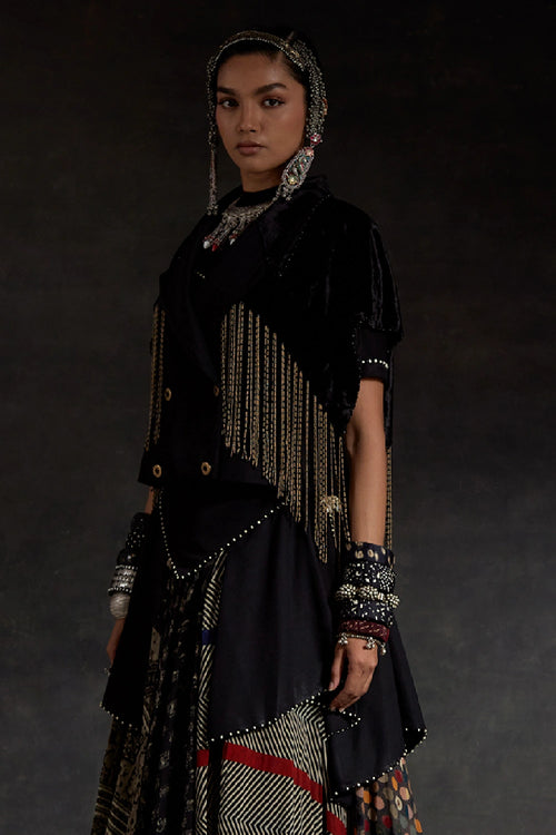 Akaar Zoa Cropped Trench