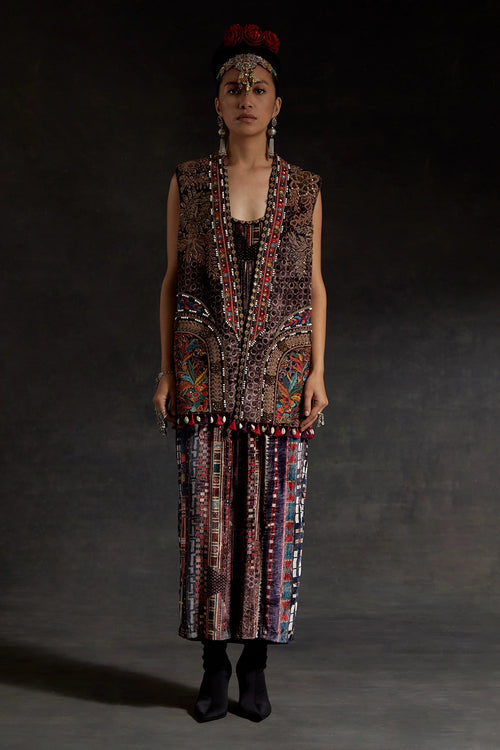 Akaar Ruhi Sleeveless Jacket Set With Dress