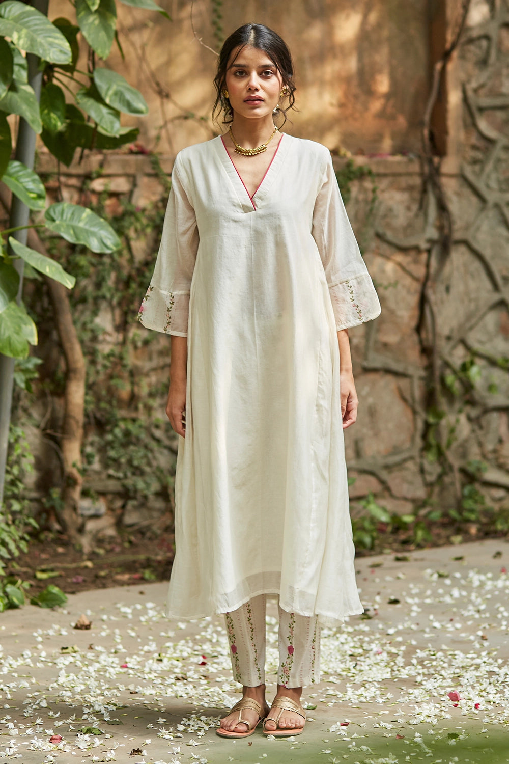 embellished Ivory Chanderi Kurta Set