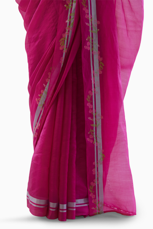 Nostalgic Embrace Jamdani Saree