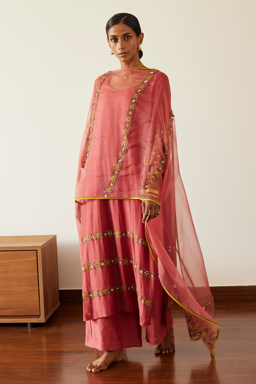 Pink Rekha Stole