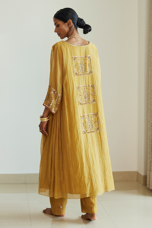 Yellow Akaari Kurta Set