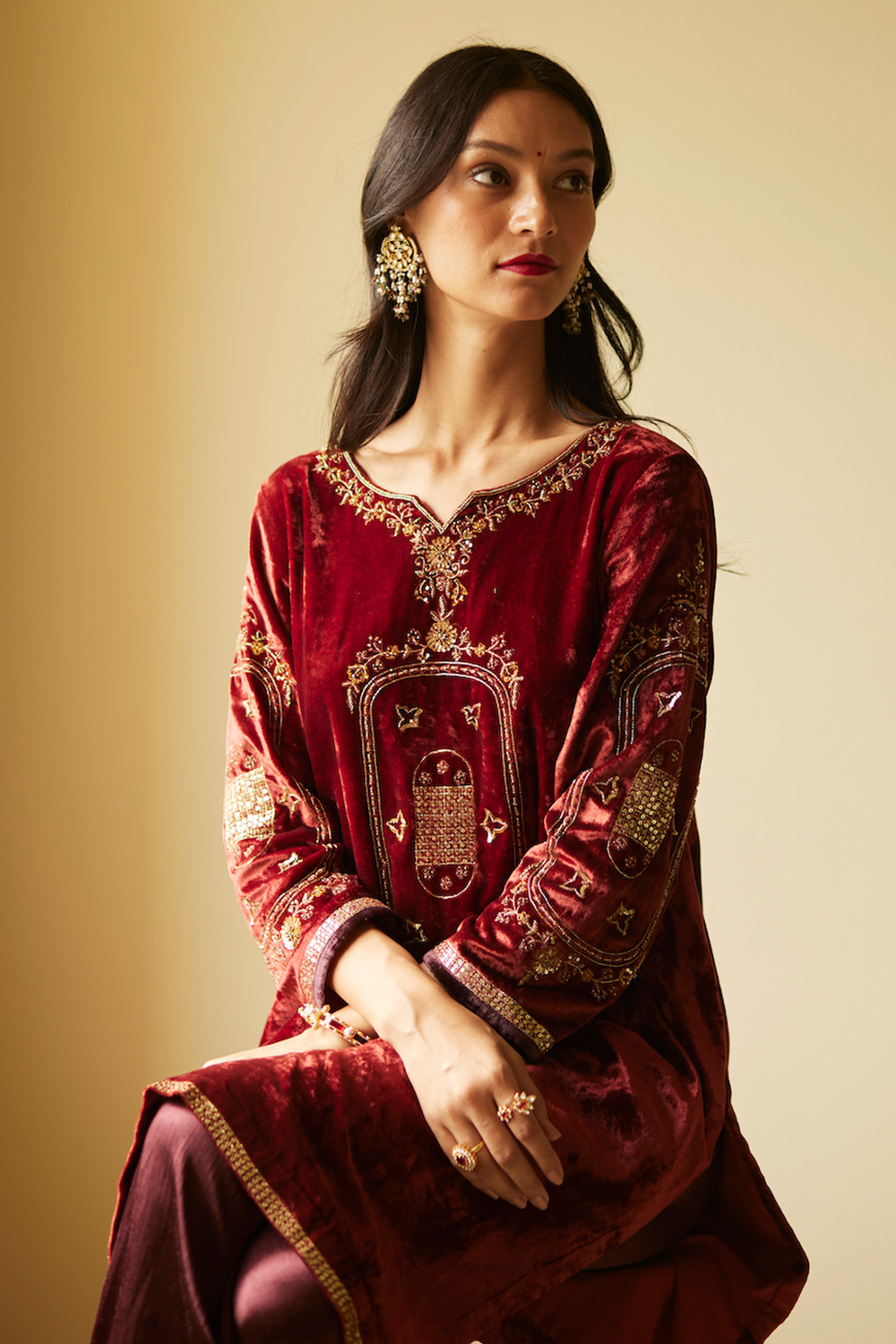 Red Dareecha Kurta Set