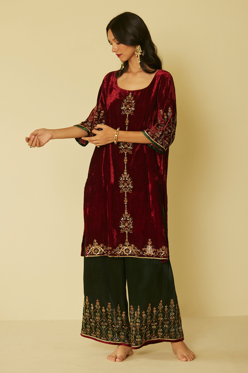 Red Bageecha Kurta Set