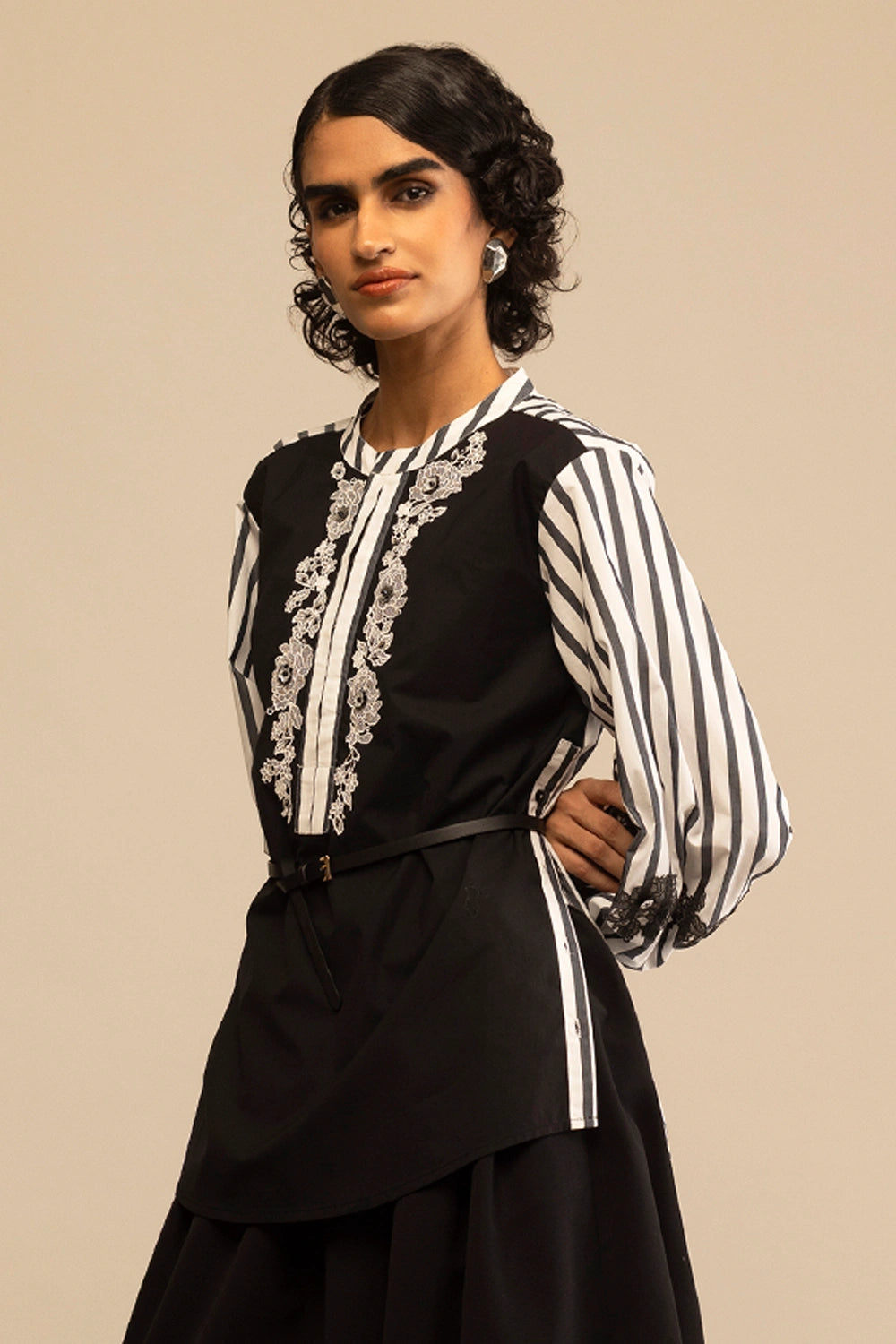 Asha Black and White Shirt