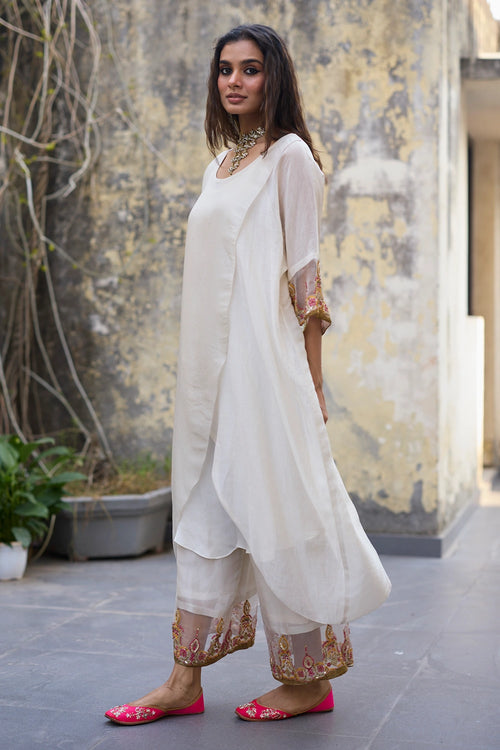 White Sajili Suit