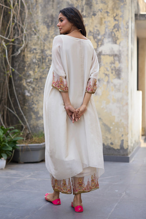 White Sajili Suit