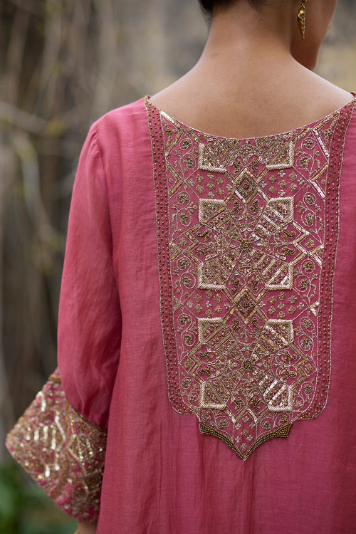Pink Mehrab Kurta Set