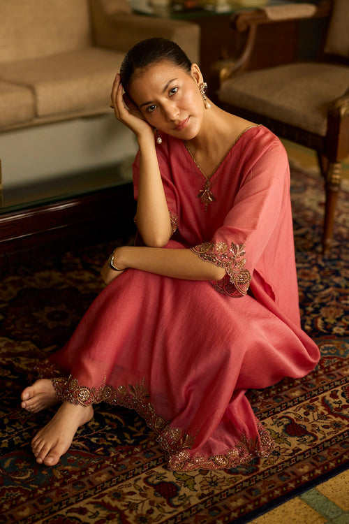 Pink Sabr Kaftan