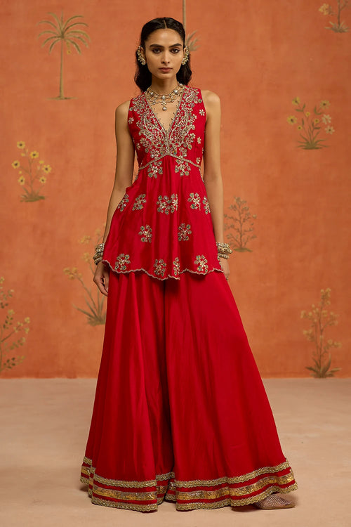 Yuvika Sharara Set