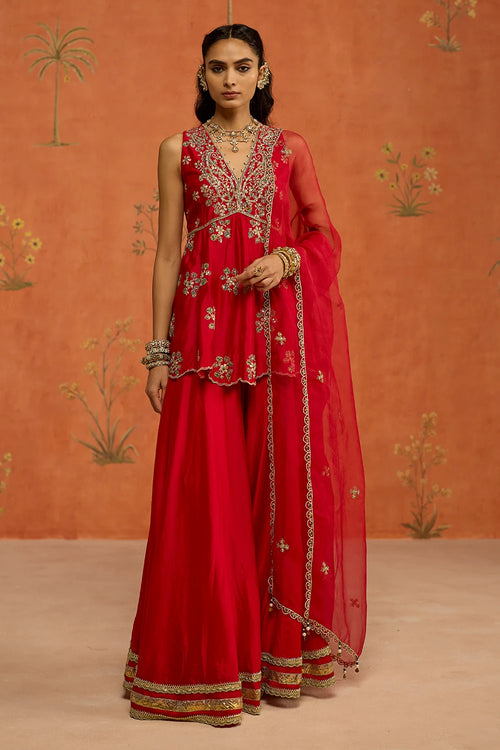 Yuvika Sharara Set