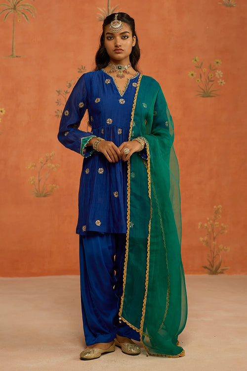 Ojasvi Kurta Set