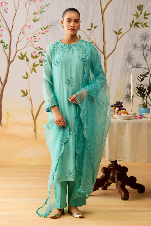 Vedika Kurta Set