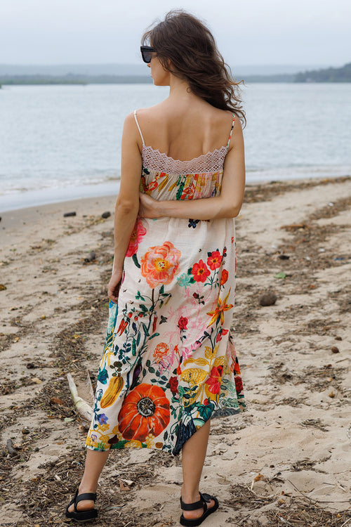 Cinnamon Crochet Bloom Maxi Dress