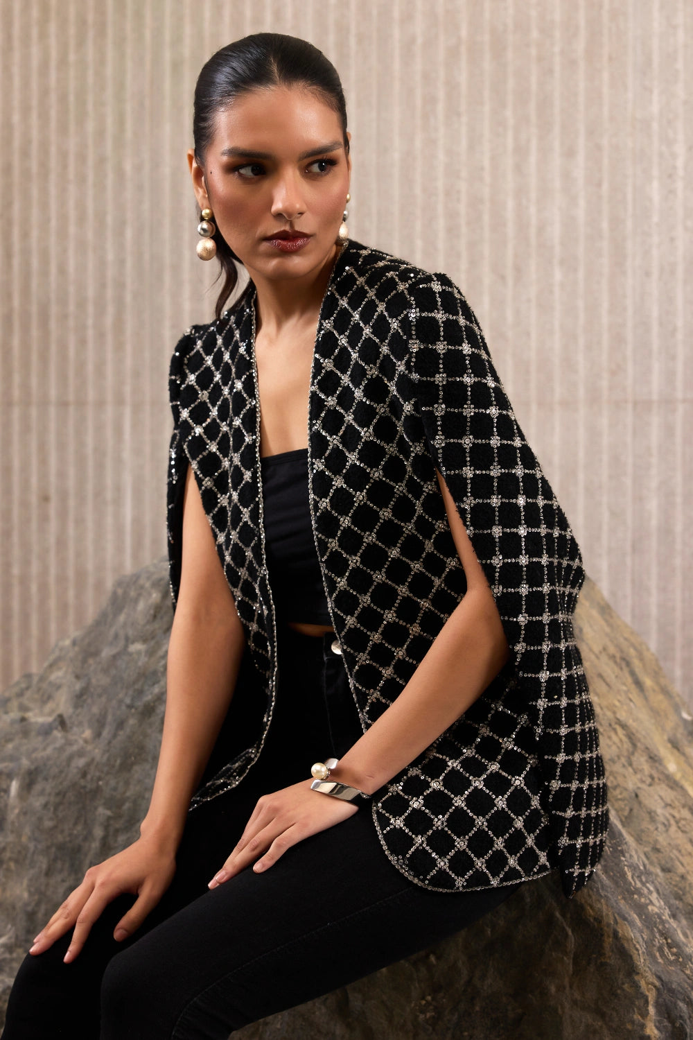 Luminescent Lattice Cape