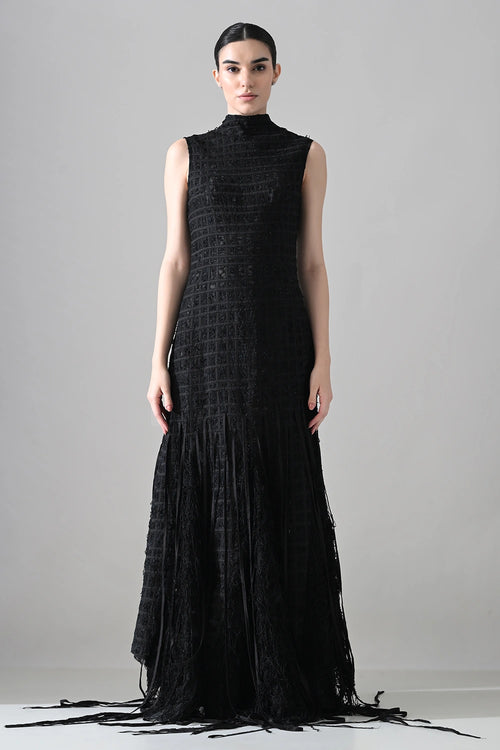 Black Sleeveless Grid-Textured Silhouette