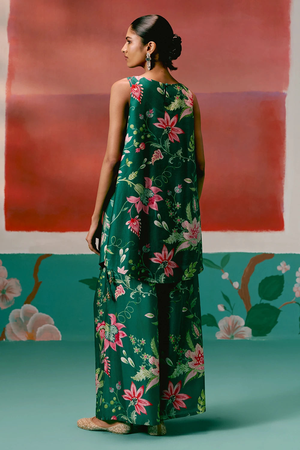 Green Chintz Sleeveless Kurta Set