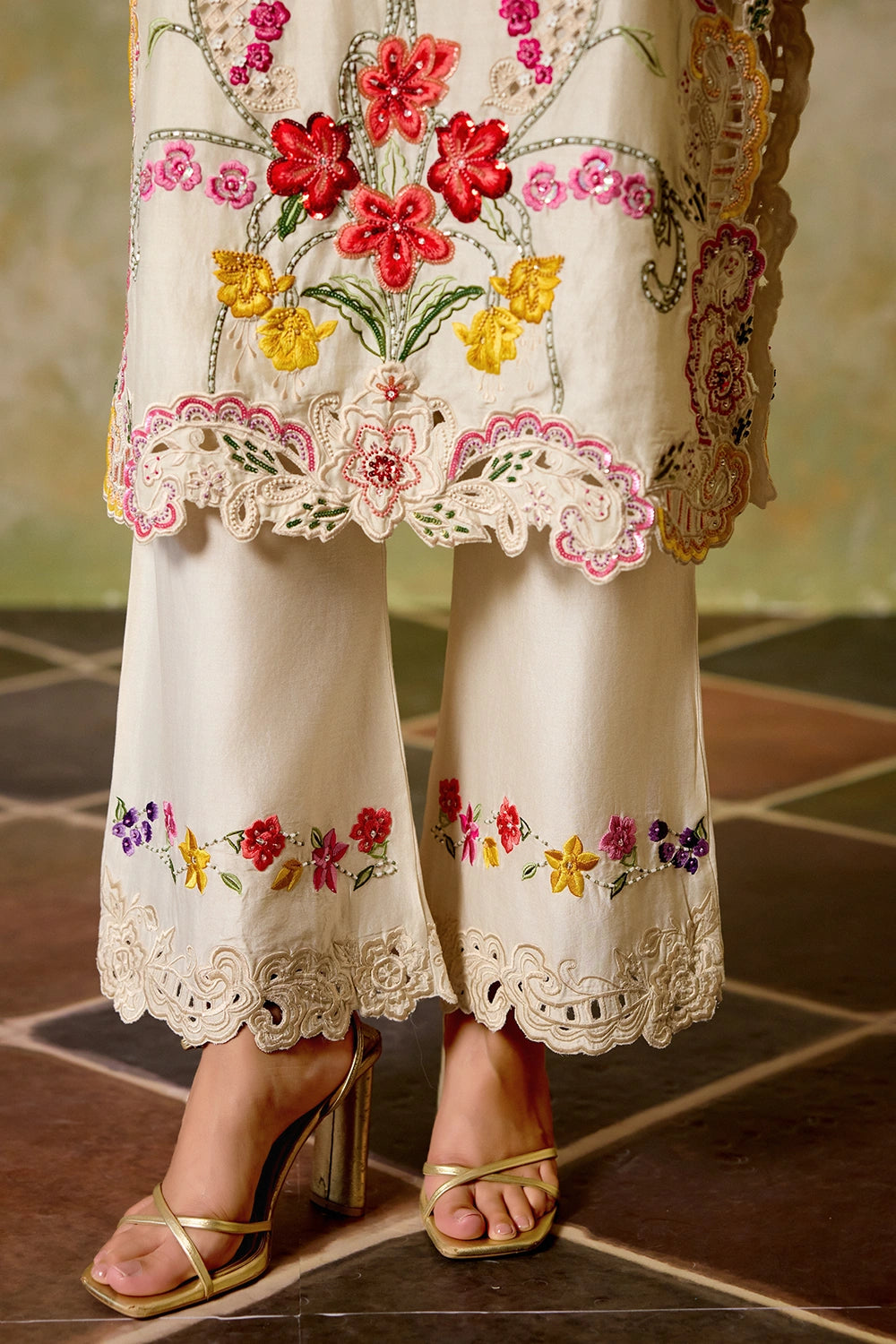 Ivory Floral Threadwork and Cutwork Kurta with Pants
